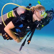 Nitrox Diver learning to use padi enriched air with the online nitrox course.